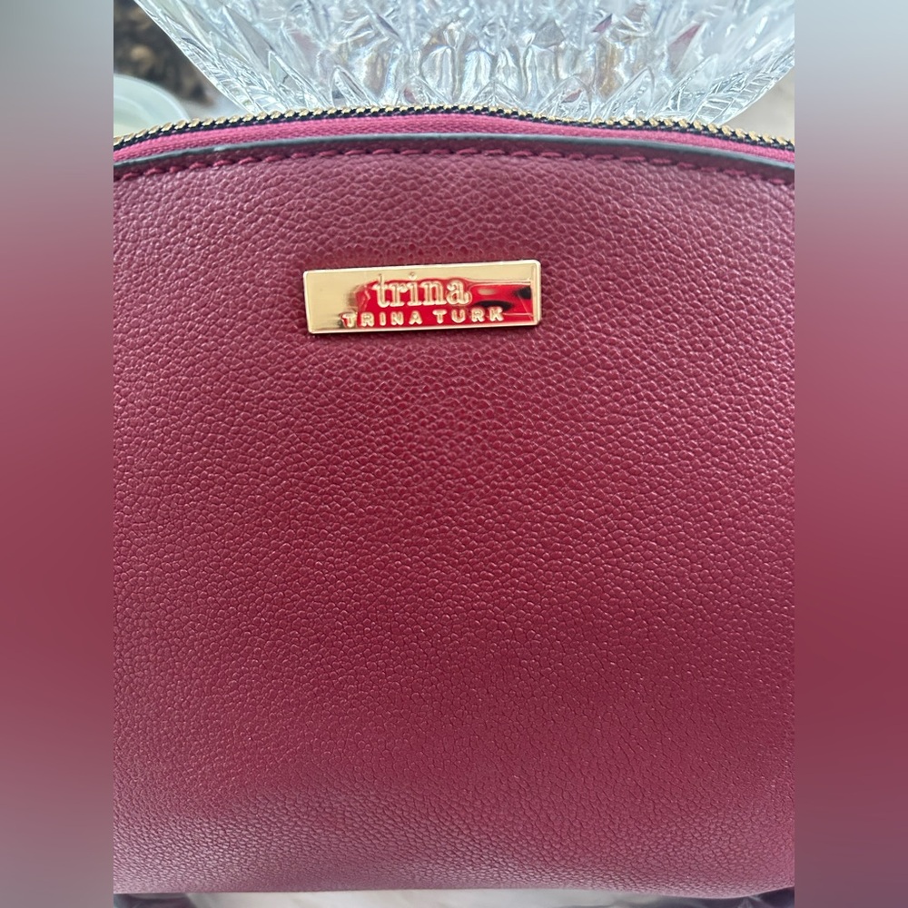Trina Turk NWT Crossbody Bag - Picture 3 of 16